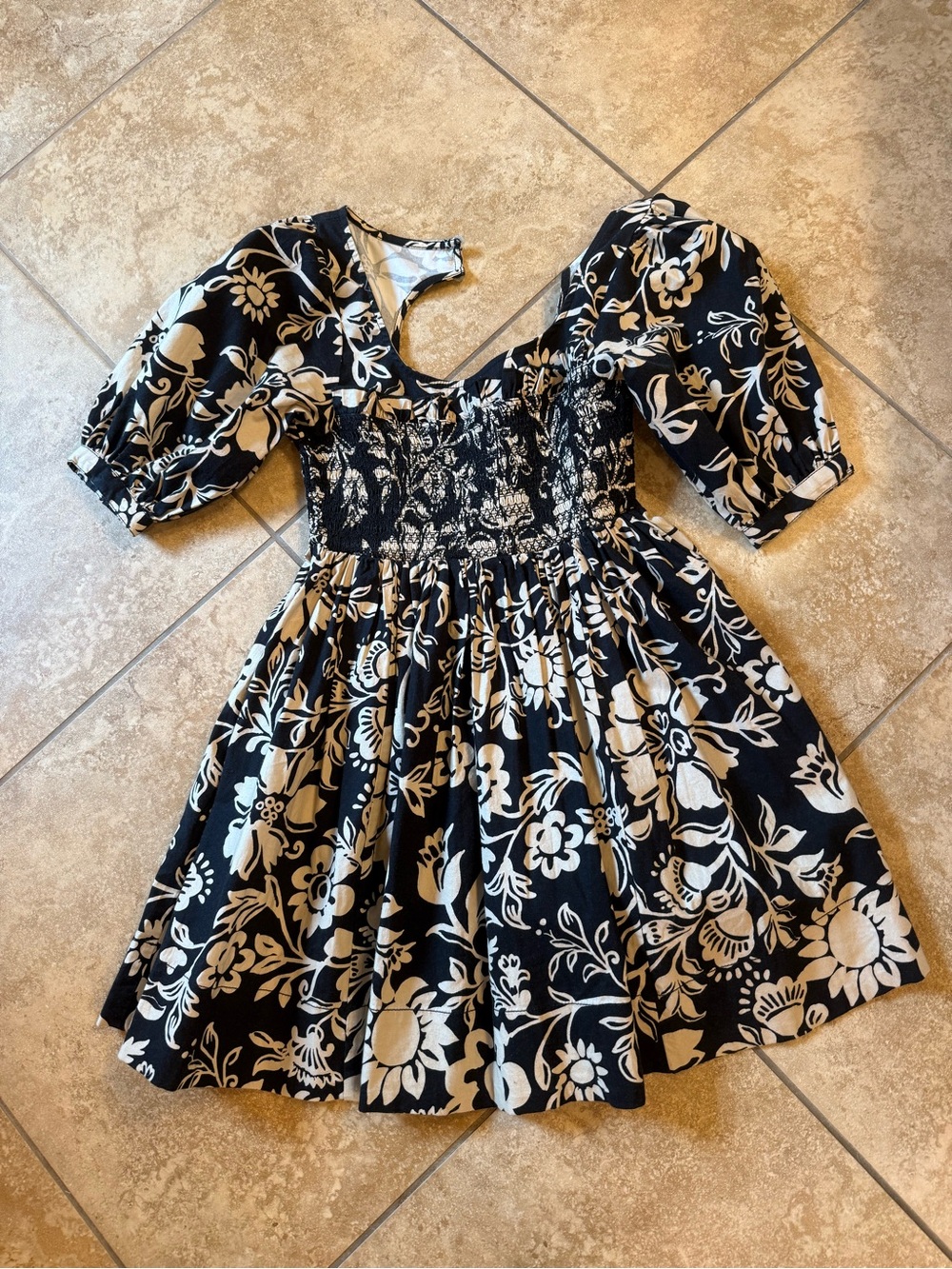 NWT Free People Black & Cream Floral Puff-Sleeve Dress